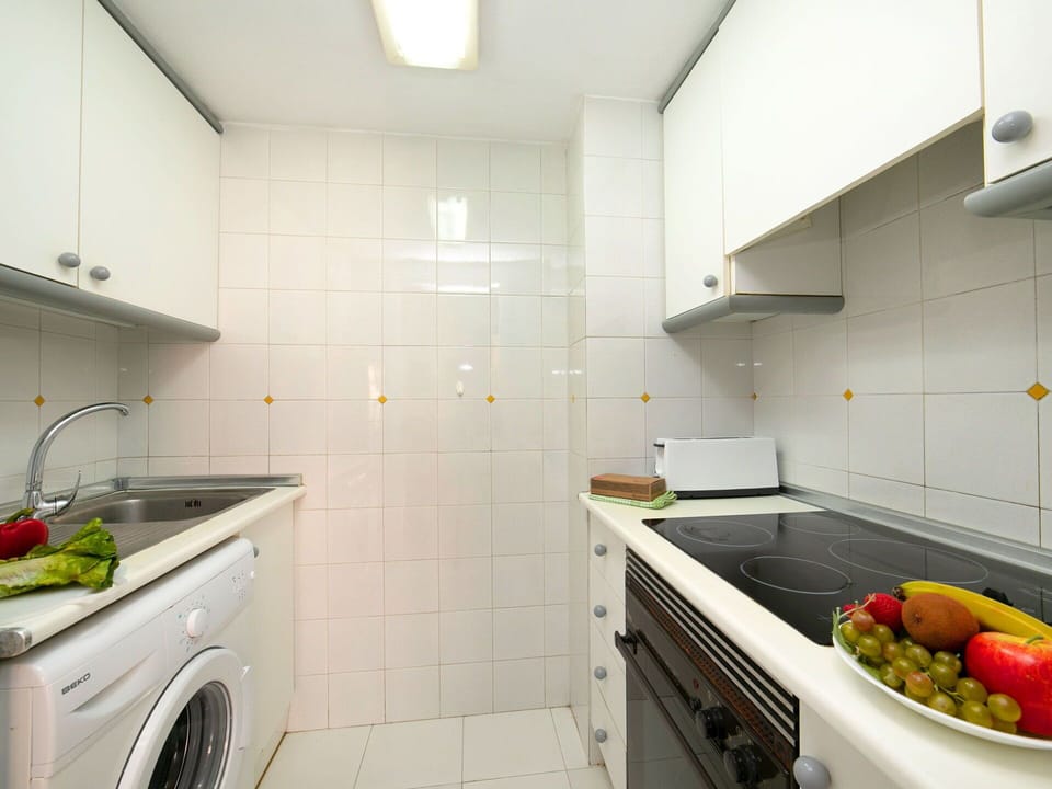 Building, Cabinetry, Kitchen Sink, Kitchen, Sink, Kitchen Appliance, Kitchen Stove, Flooring, House, Floor