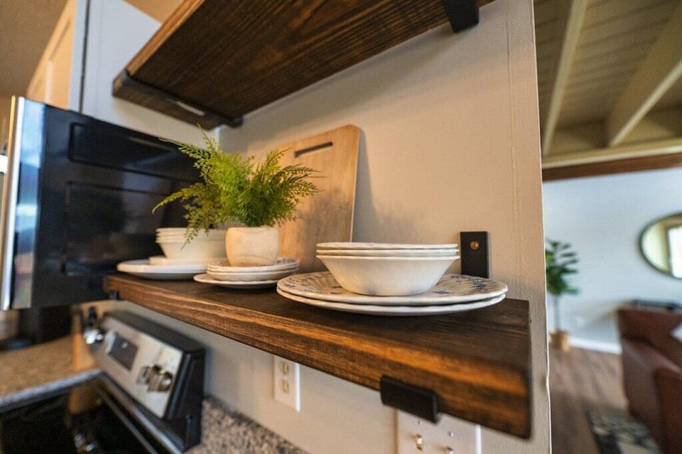 Mountain View Chalet's fully equipped kitchen