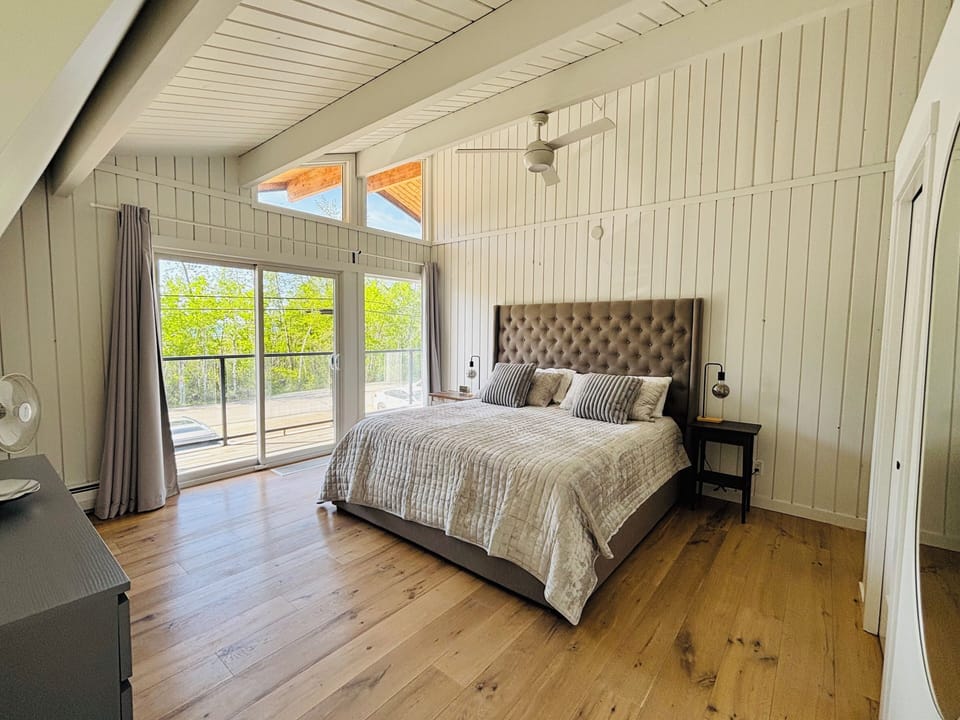 Master Bedroom 1