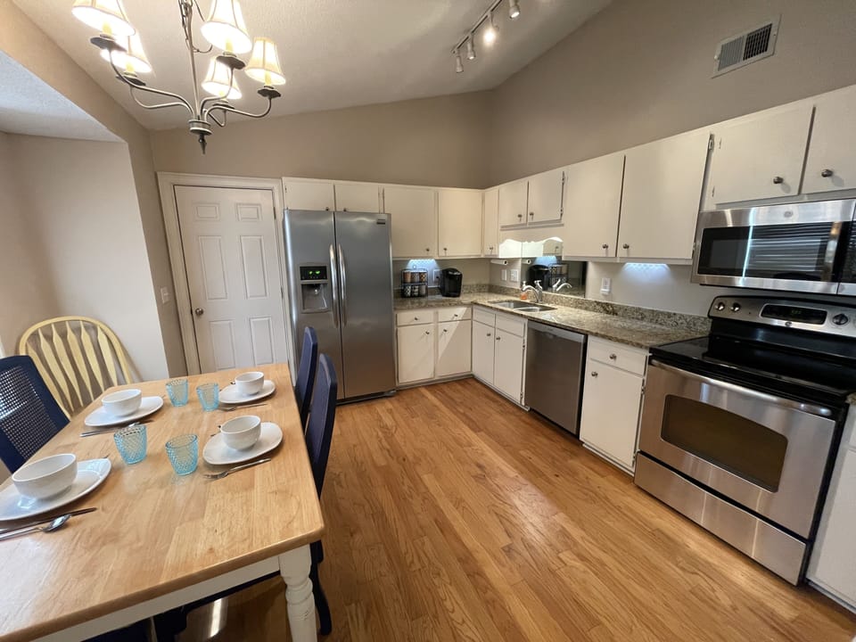 Fully stocked Kitchen