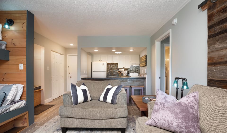 Living room & kitchen