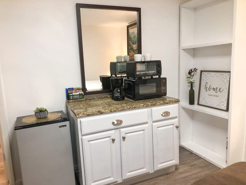 kitchenette