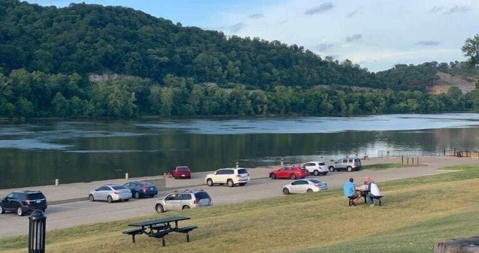 Unwind by the river with peaceful views and breezy walks.