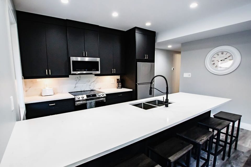 Fully equipped kitchen