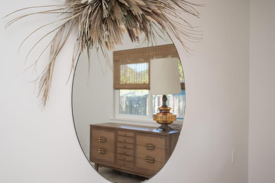 Downtown Neon Pink Chalet (373)