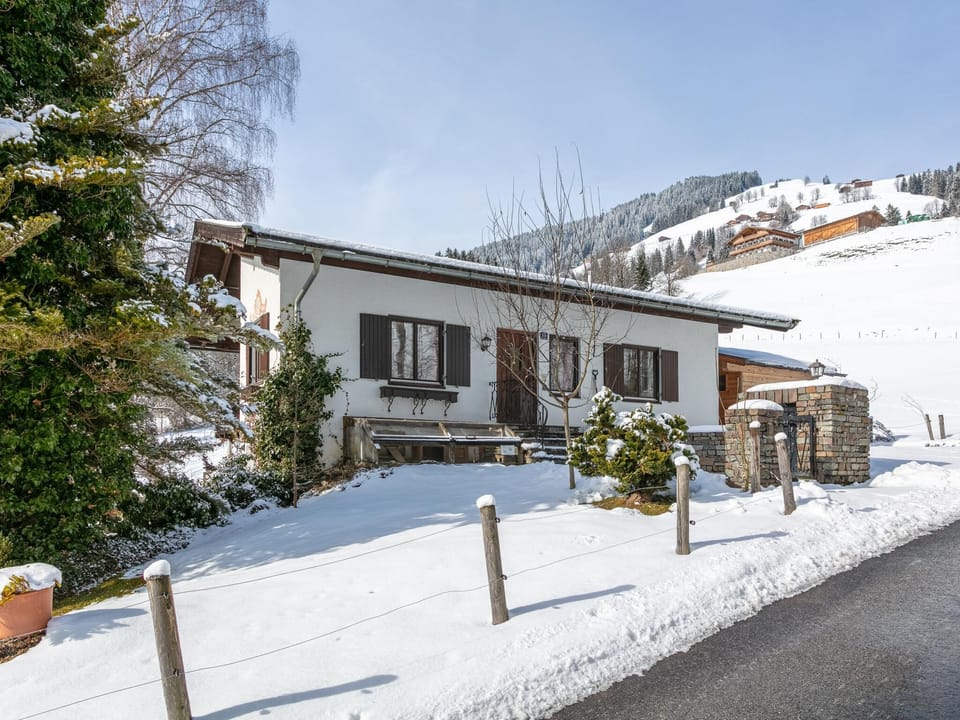 Holiday Home Exterior [winter]