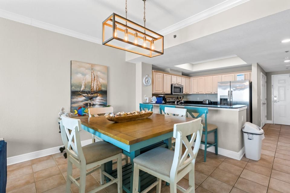 Crystal Shores West 1207 Dining Table Seats 4