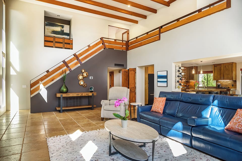 Living Room | Smart TV | Free WiFi | 1st-Floor Bed & Bath