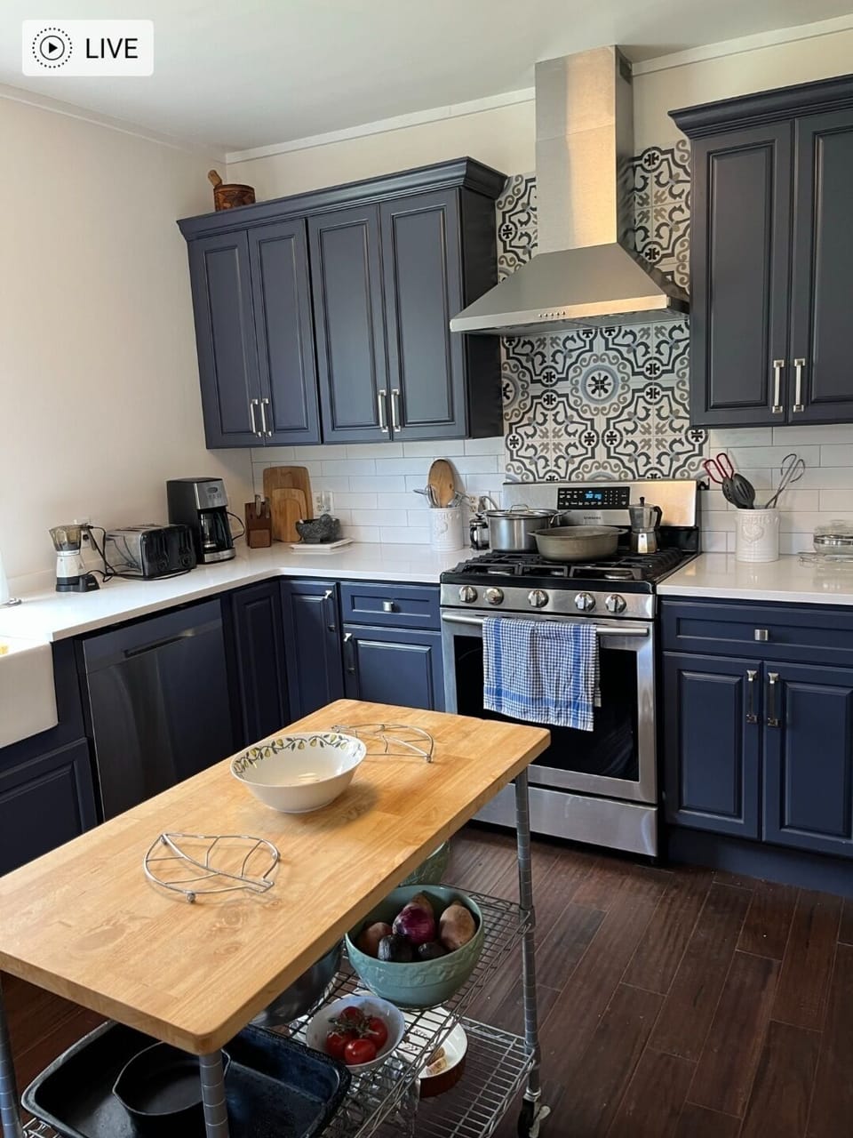 Modern Kitchen 