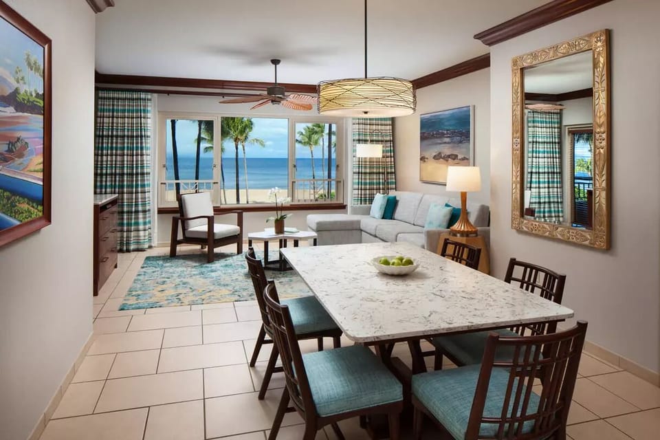 Ocean view example-please speak to an agent about view category before booking

