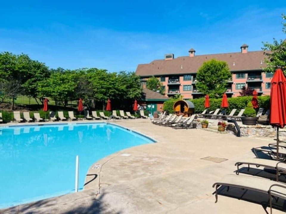 Large heated pool and hot tub