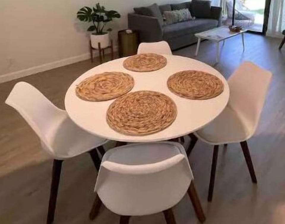 Dining for four