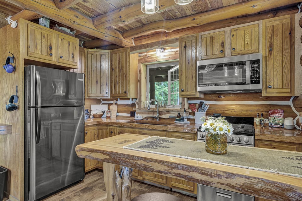 Kitchen bar