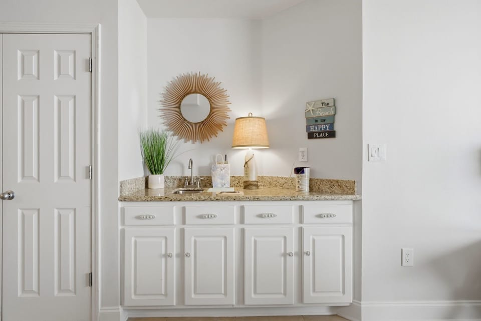 Wet Bar