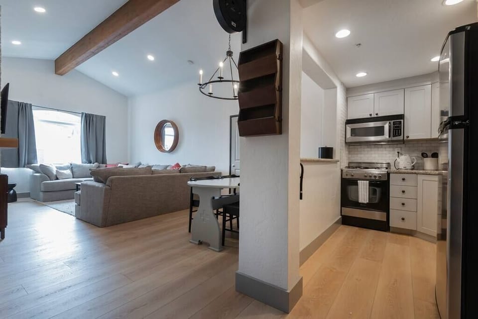 8f809c96 47d9 49de aaf8 204e5c8c039a