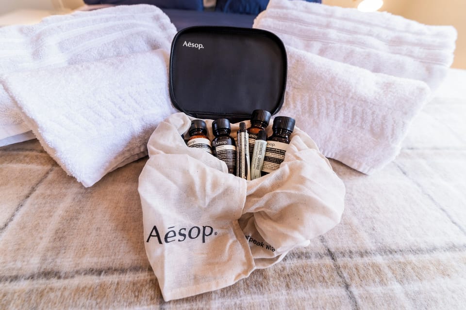 Bathroom amenities