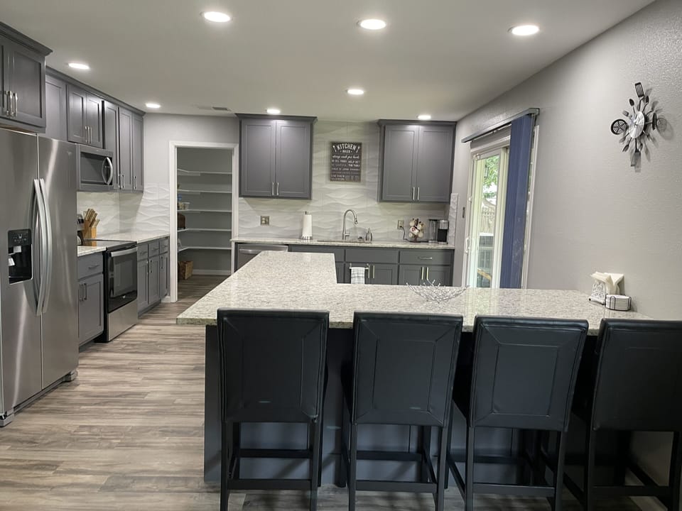 Downstairs full kitchen