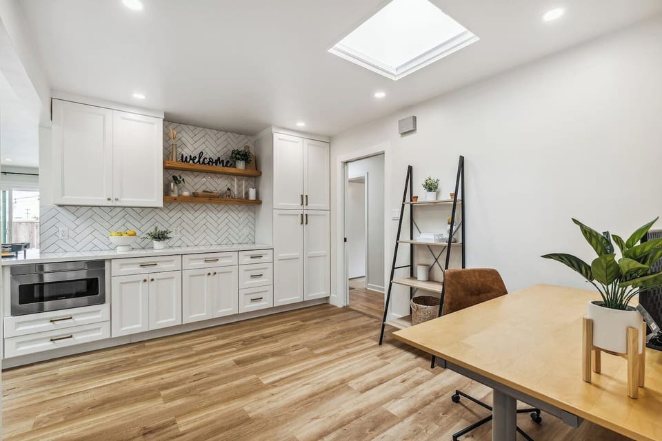 Station for when you need to get work done.