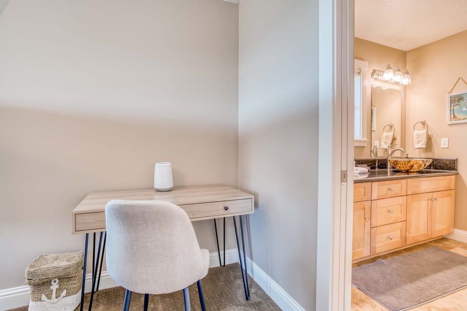 Office/ Study Space