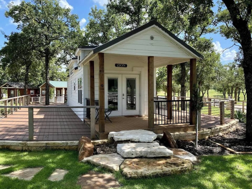 Welcome to The Resort at Fredericksburg Unit 1!