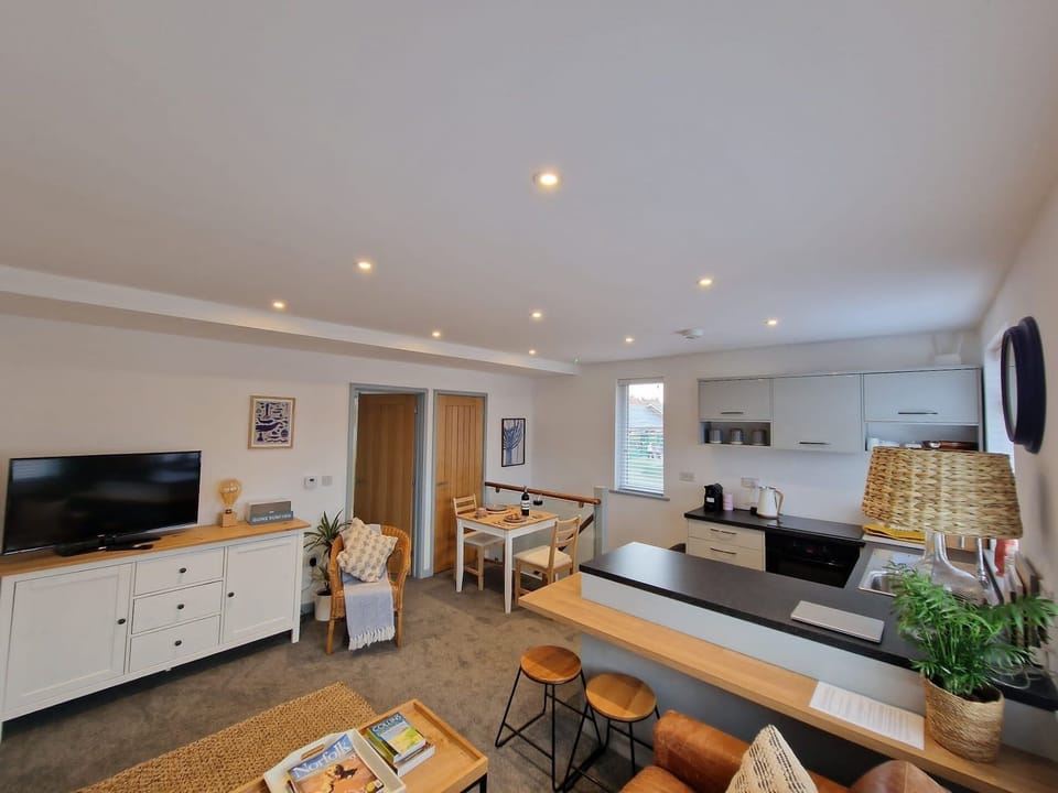 Living Room / Lounge