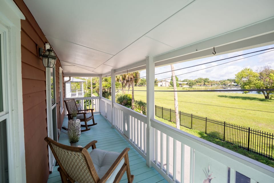 Have your afternoon cocktail on the porch.