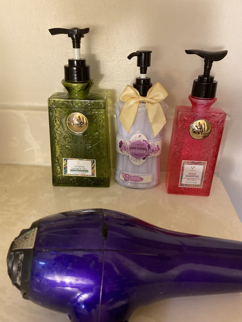 Bathroom amenities