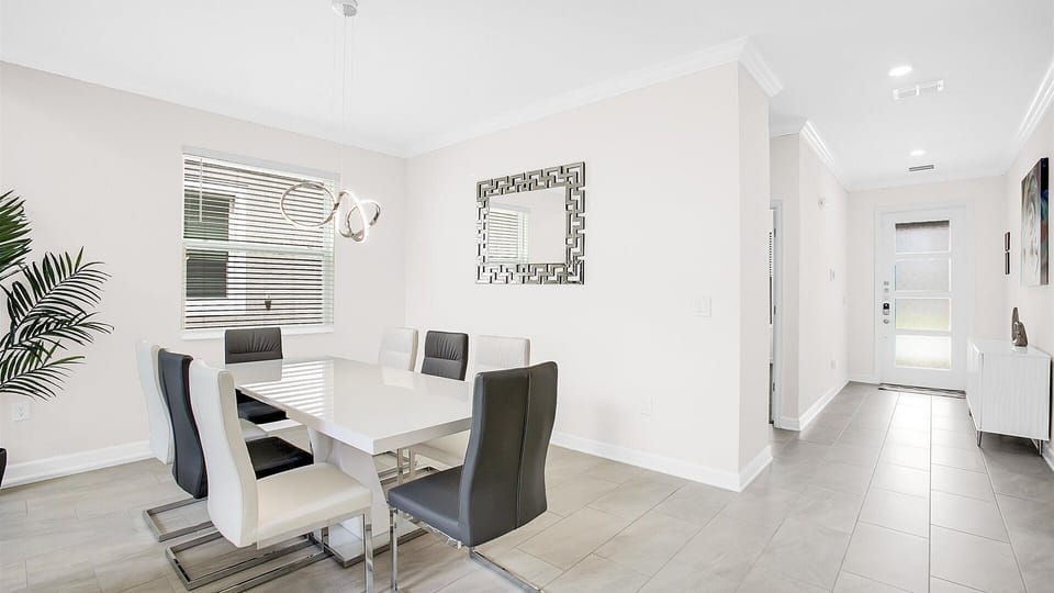 Dining Room (Angle)