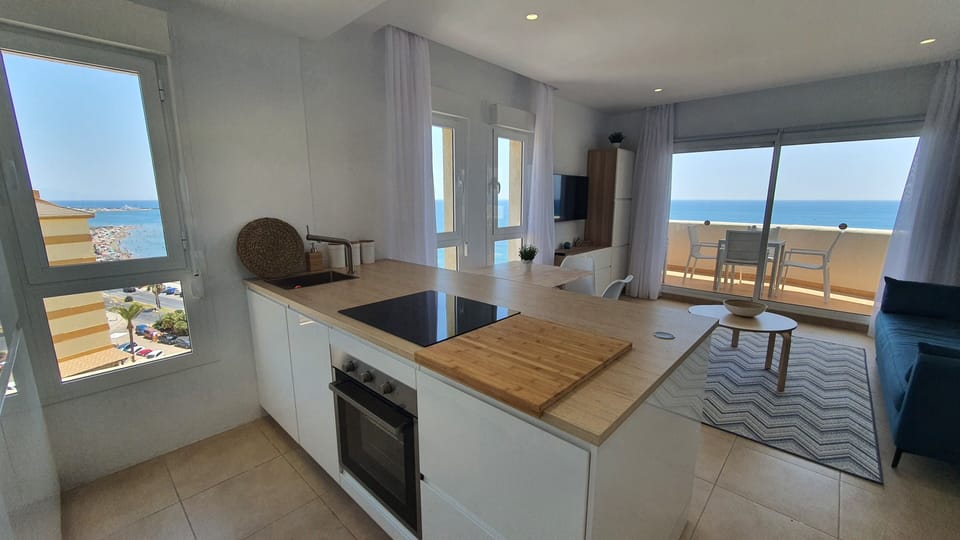 Sea views throughout apartment