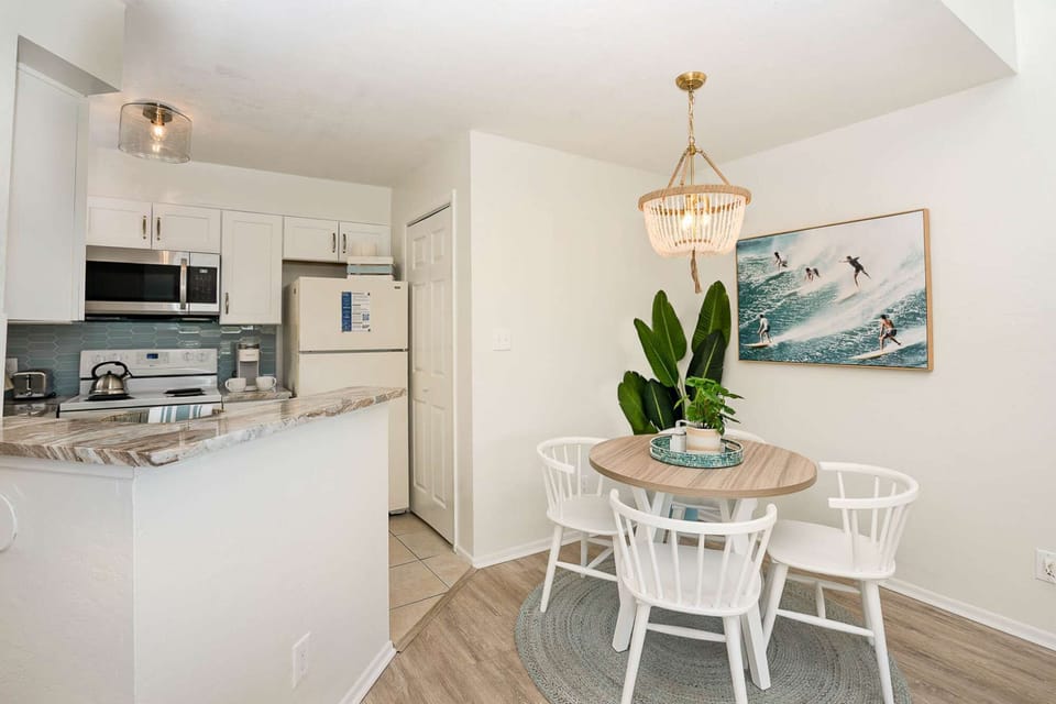 Dining room area and kitchen