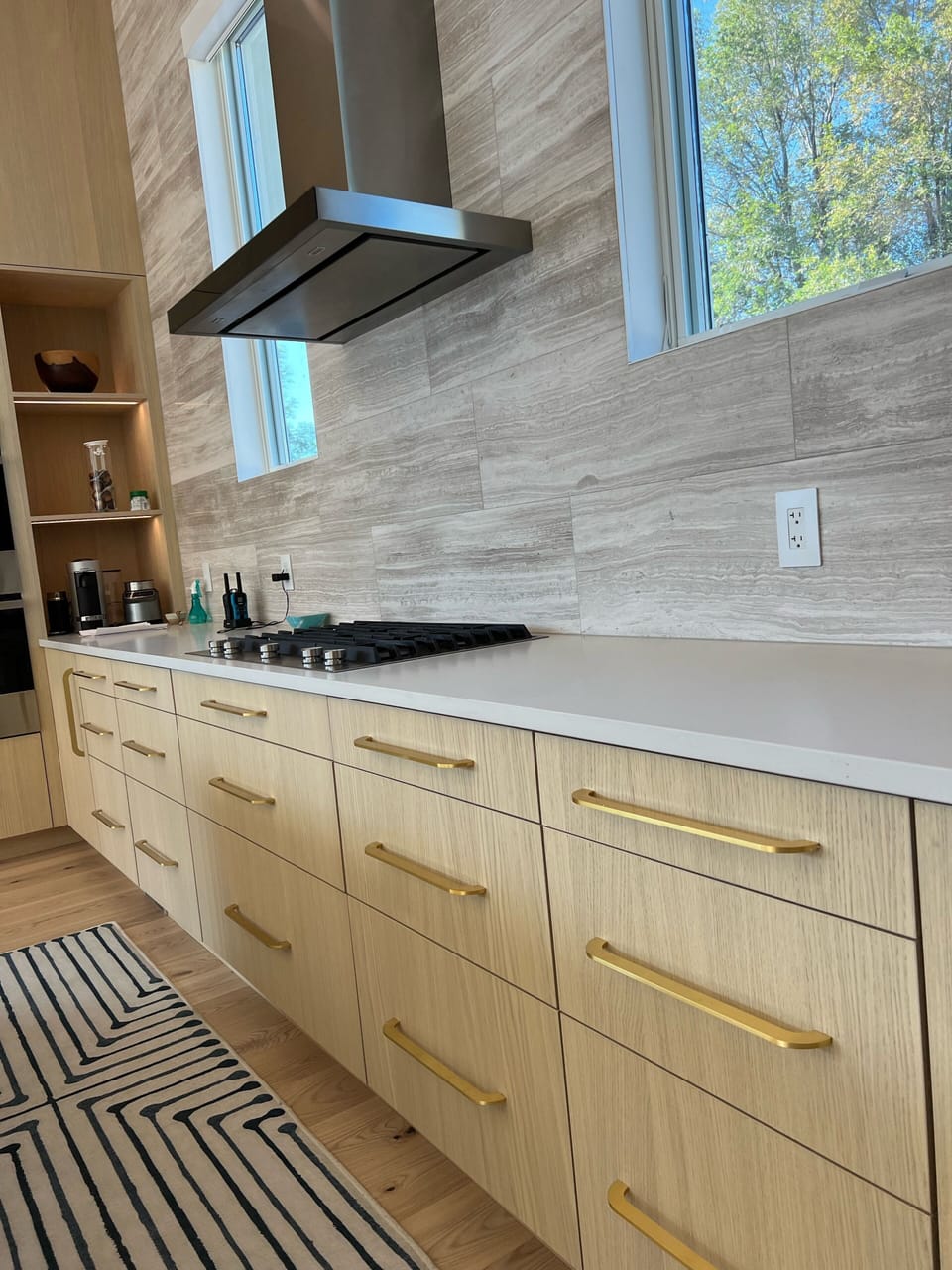GOURMET KITCHEN