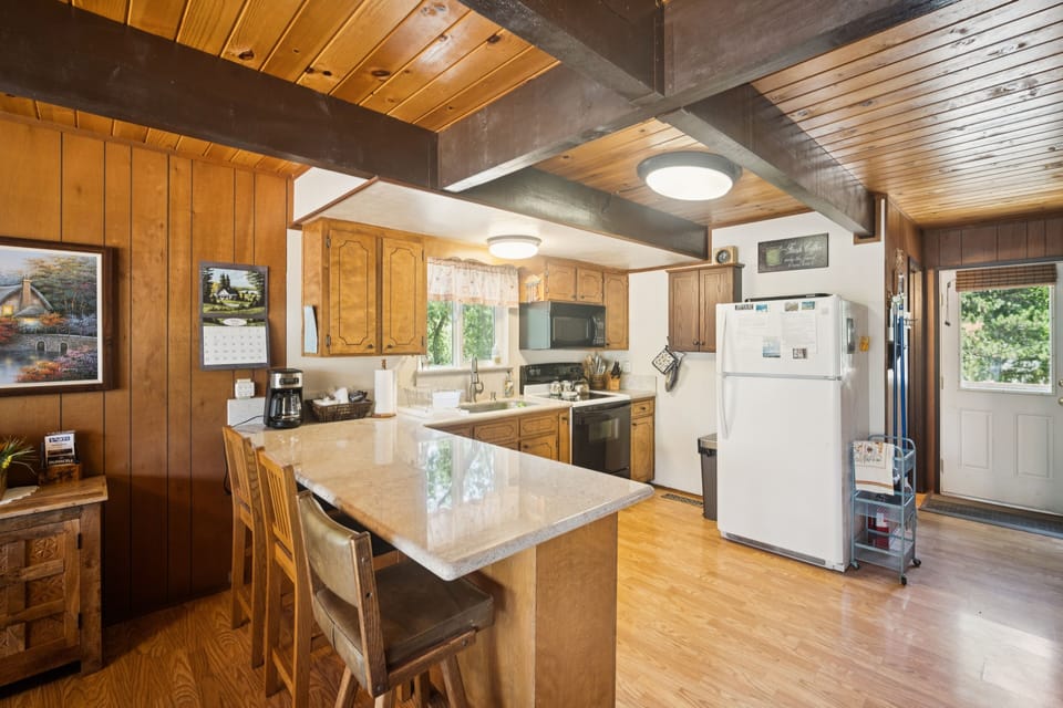 Indoors, Hardwood, Floor, Flooring, Kitchen