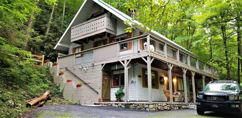 Entry doors are on both the ground and  2nd level with keyless locks= 