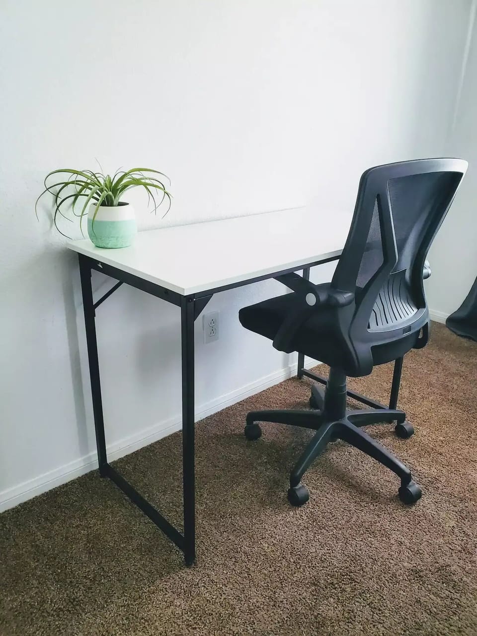 High-speed internet and space to work
