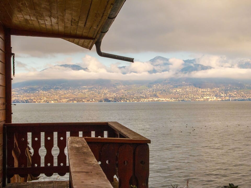 Body Of Water, Horizon, Coastal And Oceanic Landforms, Sea, Hill, Coast, Ocean, Lake, Morning, Mountain Range