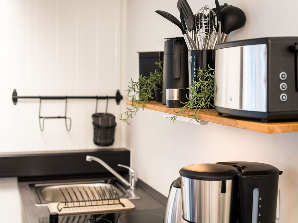 Property, Plant, Product, Interior Design, Home Appliance, Kitchen, Kitchen Appliance, Floor, Flooring, Wood