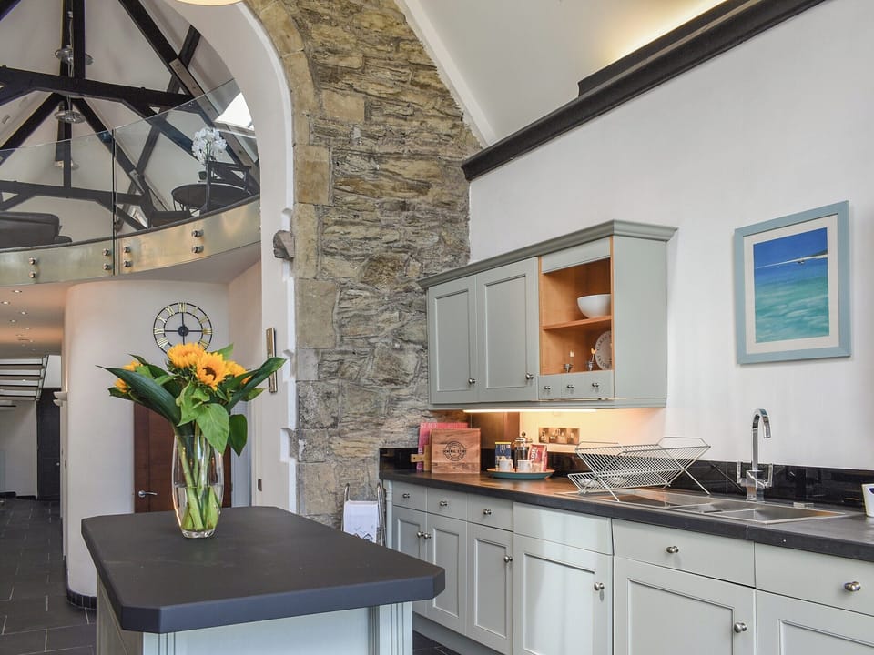 Kitchen | Sant Pedr, Amlwch