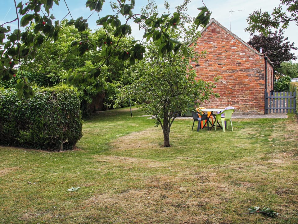 Garden | Willows Barn, Terrington St Clements, near King&rsquo;s Lynn