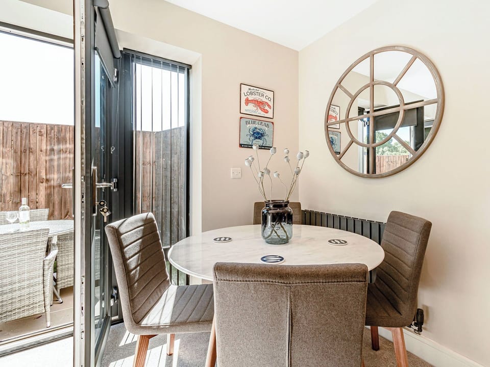 Dining Area | The Bilberry - Scalby View Apartments, Scalby