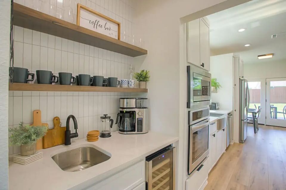 Start your mornings right with a trip to the coffee bar!