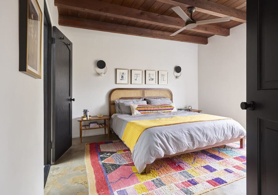 Tuck into your king-size Helix mattress with Brooklinen sheets!