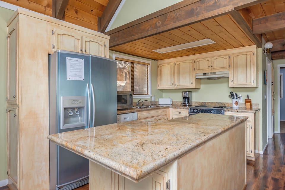 Kitchen 1