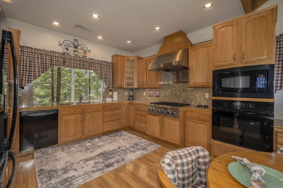 Kitchen 1