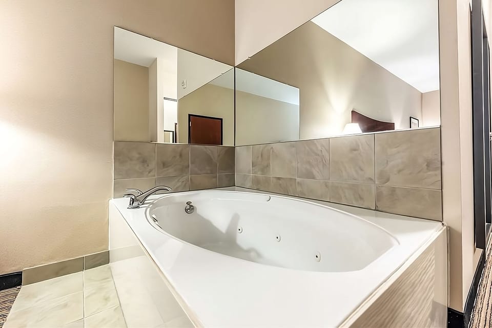 Stretch out in a spacious room with desk and lounge chair.