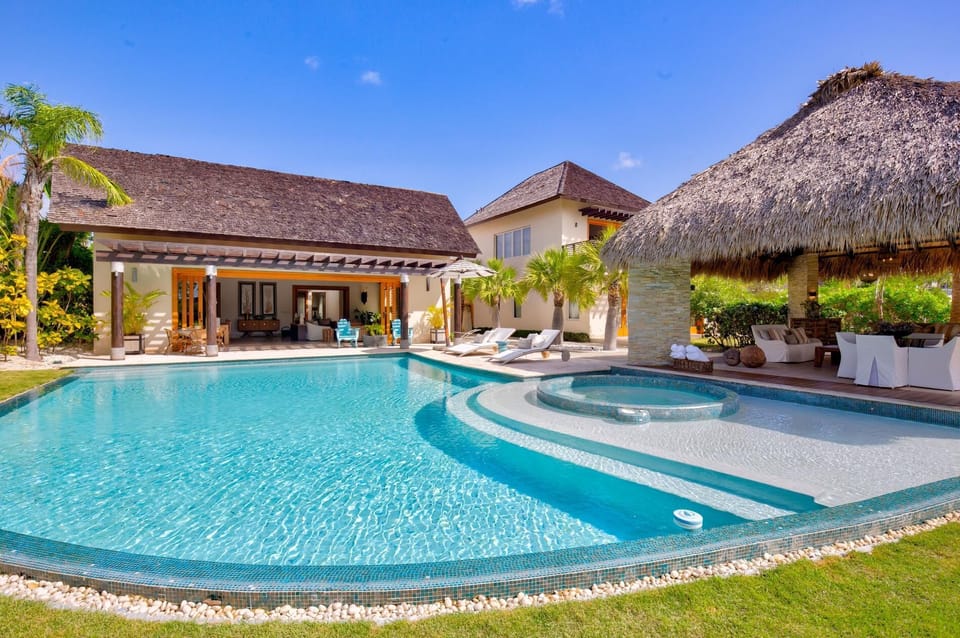 Cayuco 3 - Golf View Villa at Cap Cana (2965)