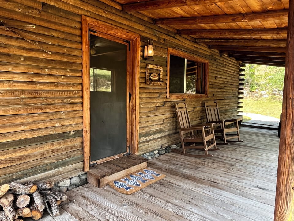 A different view of the front porch. 