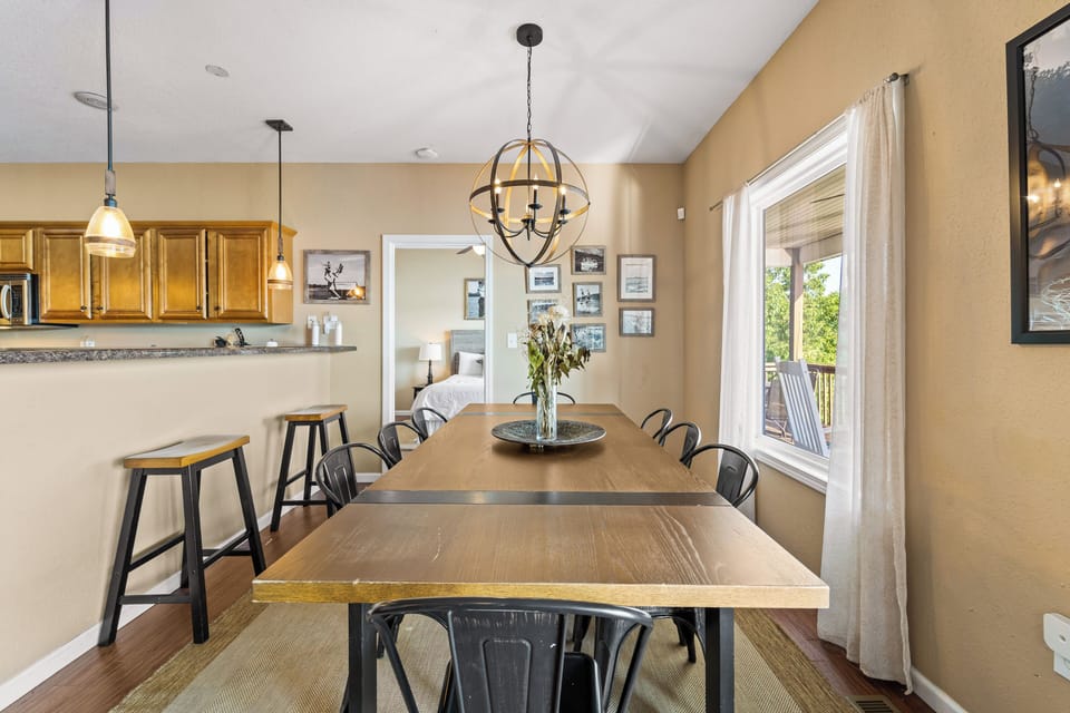 Dining Area | 1st Floor