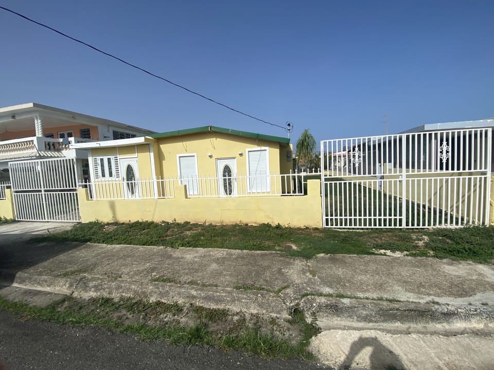 Comfy house with gate and private parking space.