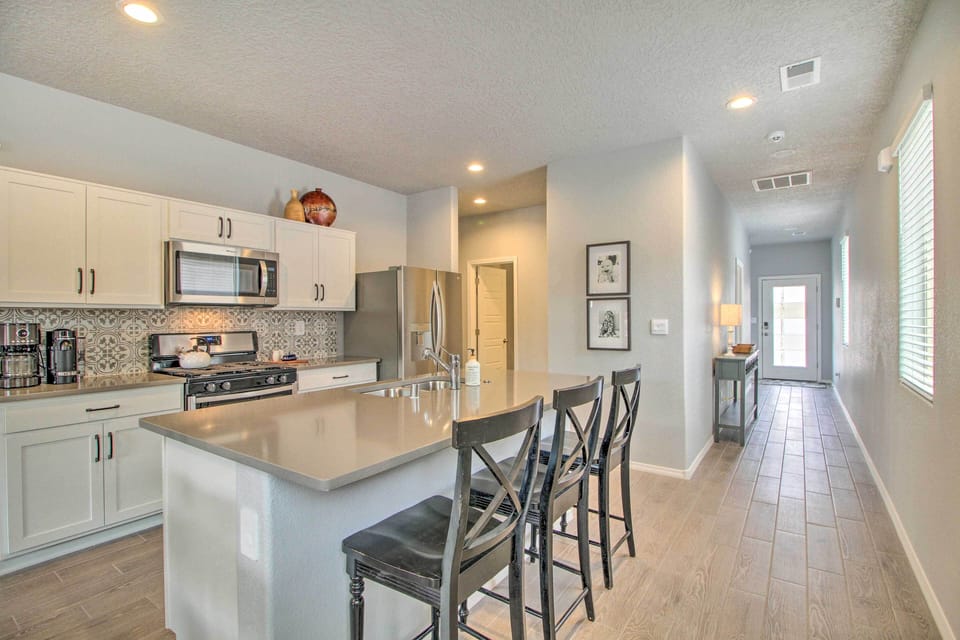 Kitchen | Dishwasher | Coffee Maker