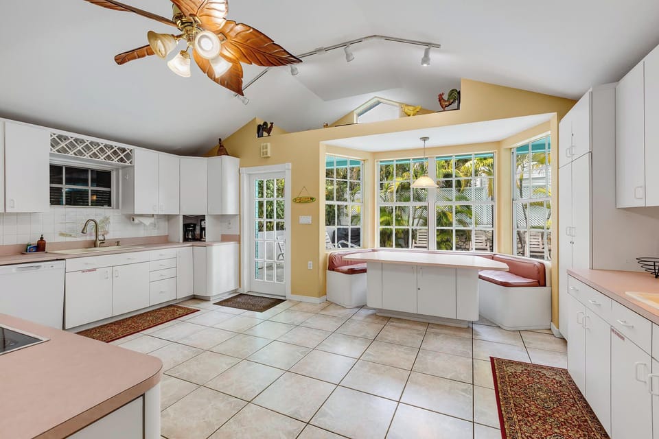Breakfast nook in the kitchen.